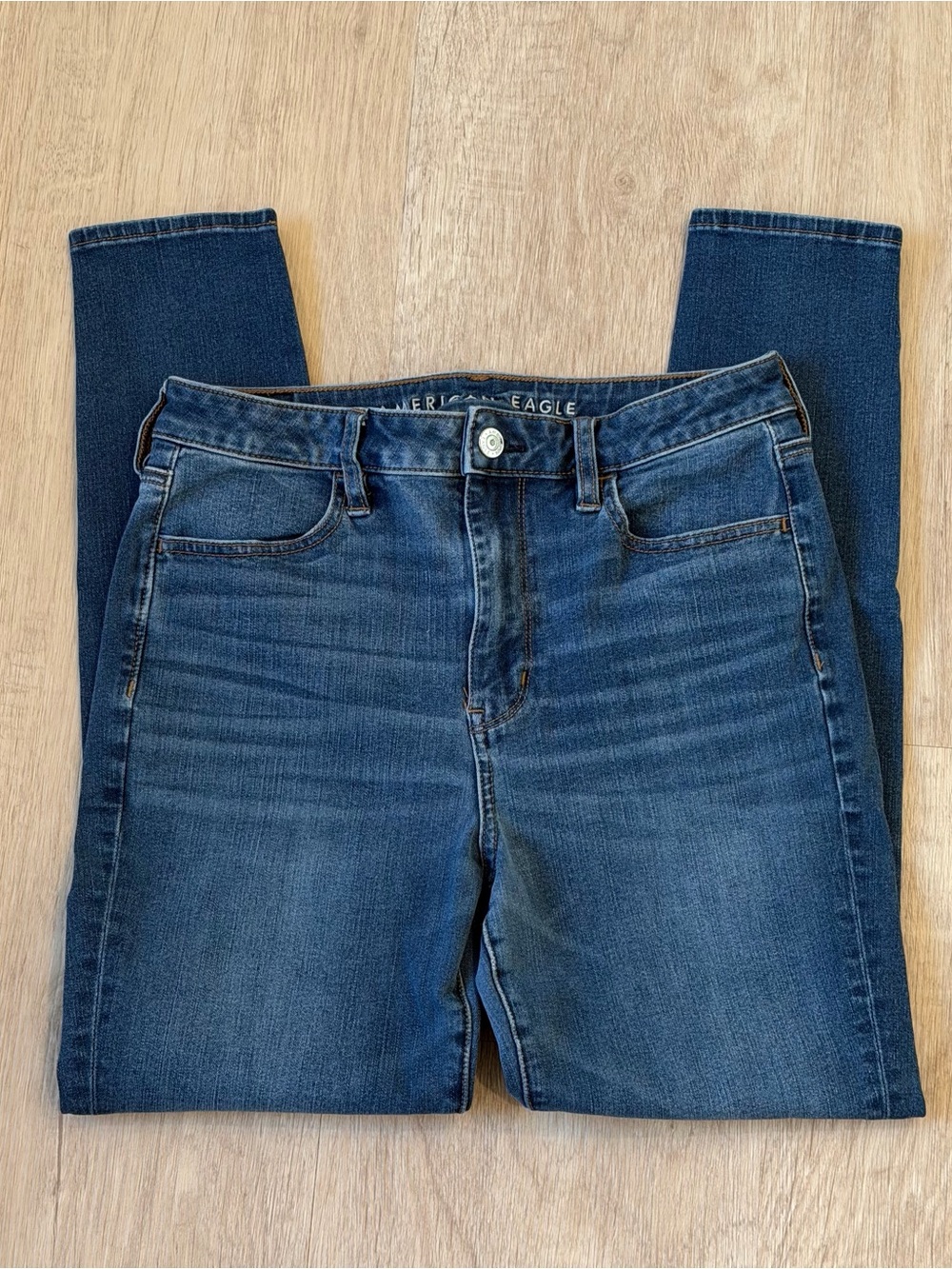 American Eagle Outfitters Dark Wash Super High Rise Jeggings/Skinny Jeans
